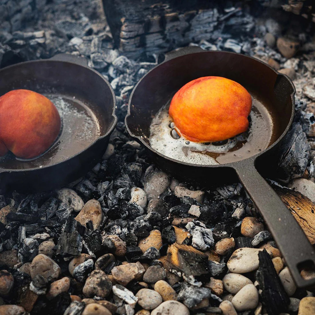 Barebones All-in-One Cast Iron Skillet
