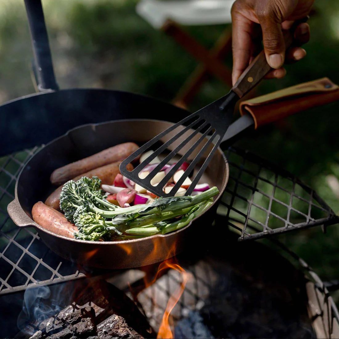 Barebones All-in-One Cast Iron Skillet